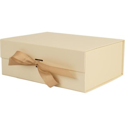 Подаръчна кутия 33x25x12,5 cm, бежова